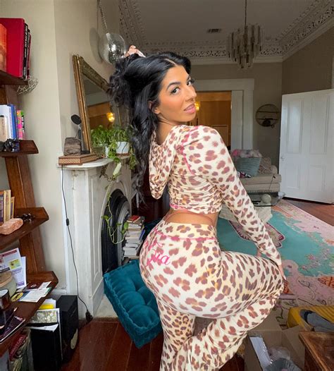 jasminesherni2.0 camwhore